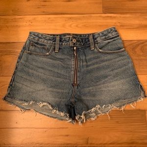 Abercrombie Annie High-Rise Zipper Shorts